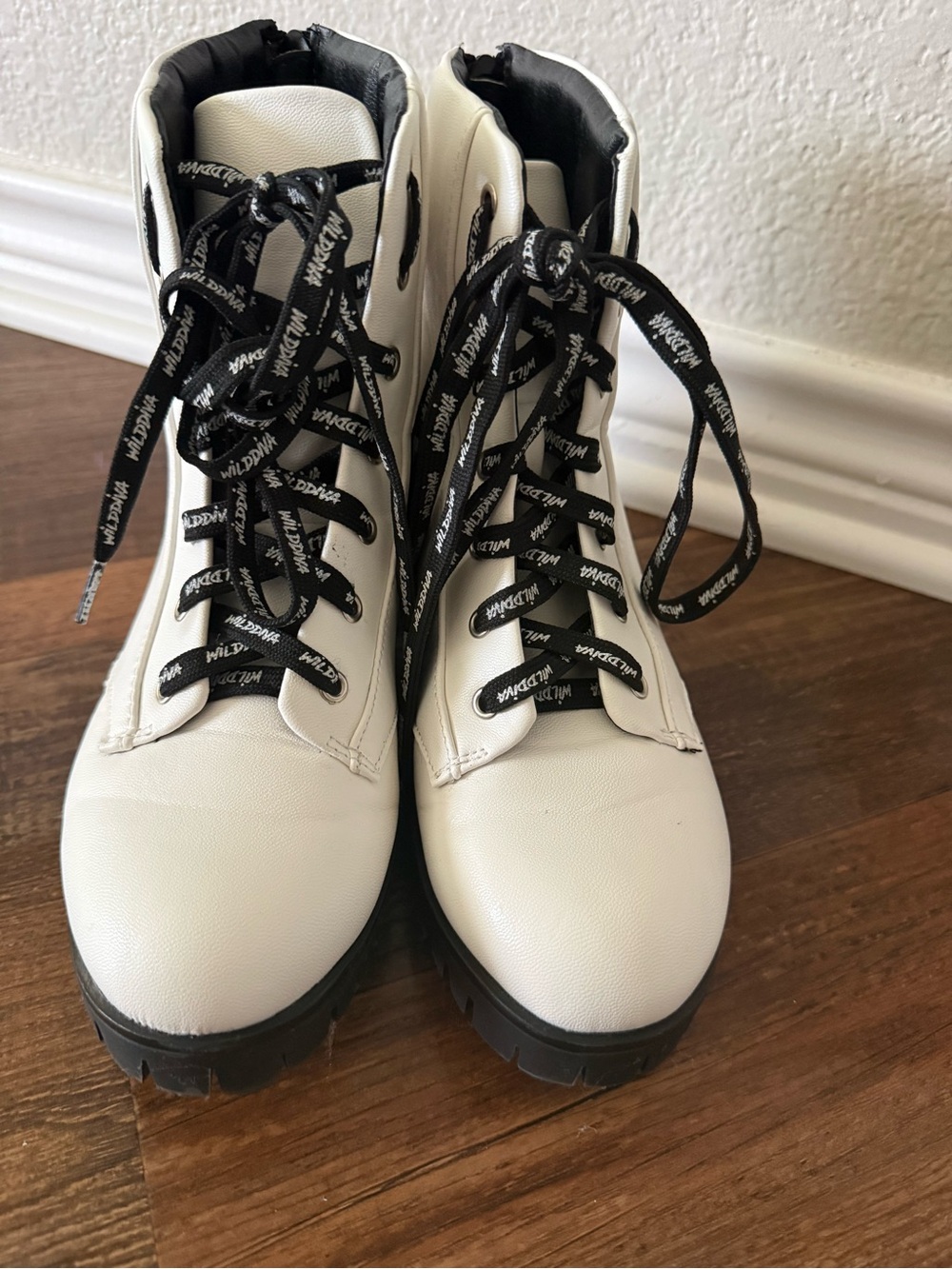 Wild Diva White Lace-Up Combat Boots with Black Laces